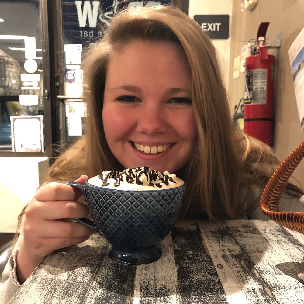 Meet your Posher, Casey